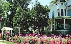 Metivier Inn Mackinac Island